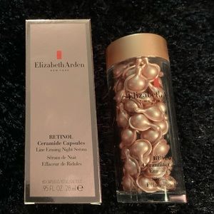 New Elizabeth Arden Retinol Ceramide Capsules